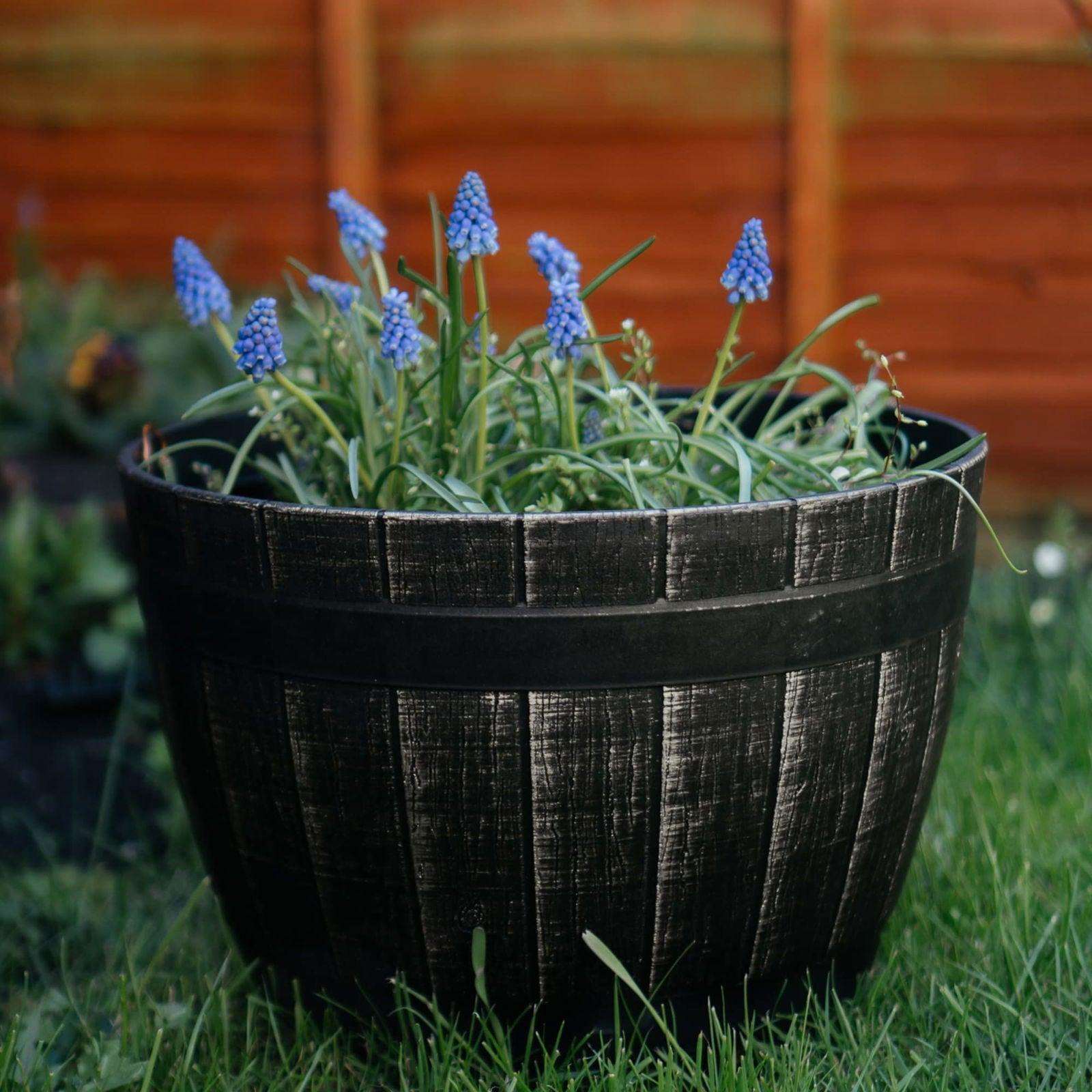 SG Traders Large Round Plastic Barrel Tub Planter - - 
