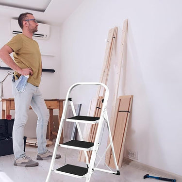 SG Traders™ Step Ladder - SGTraders